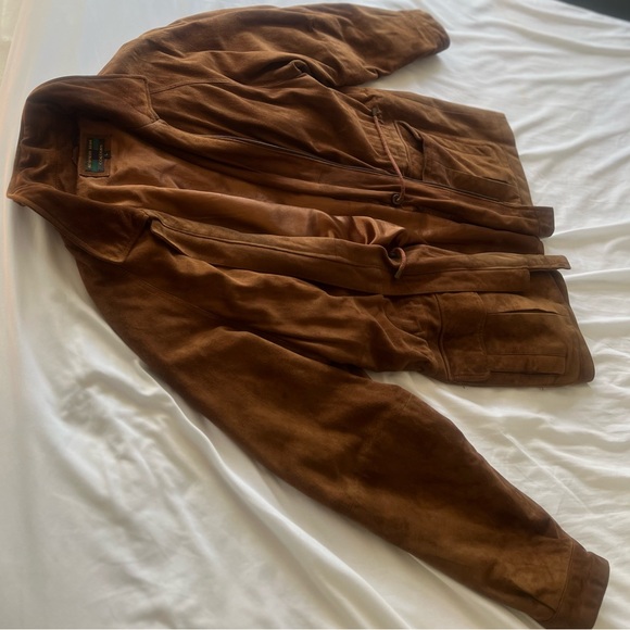 Leather jacket ALEXANDER JULIAN
COLOURS - Picture 2 of 10